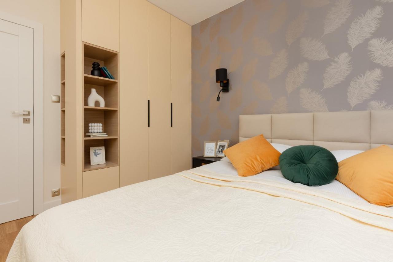 Deluxe Apartment Wronia 45 With Ac, Parking & Balcony By Renters Prestige Varsovie Extérieur photo